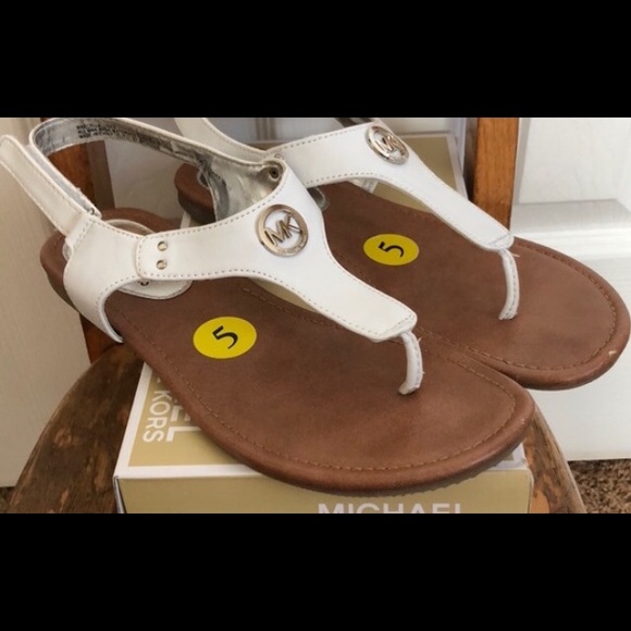 mk sandel Shoes - Mk sandals for 30$ size 5